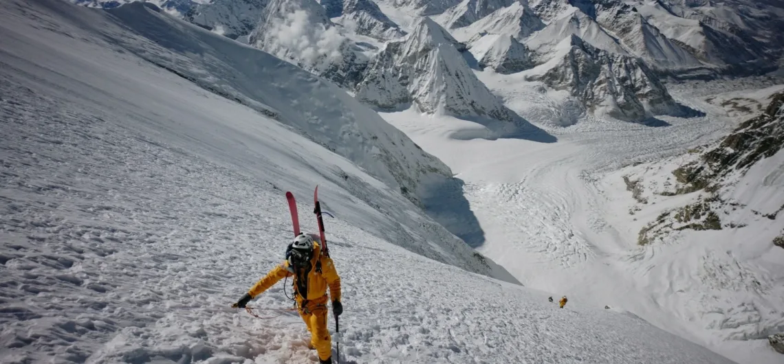 Jim Morrison skiing on Everest