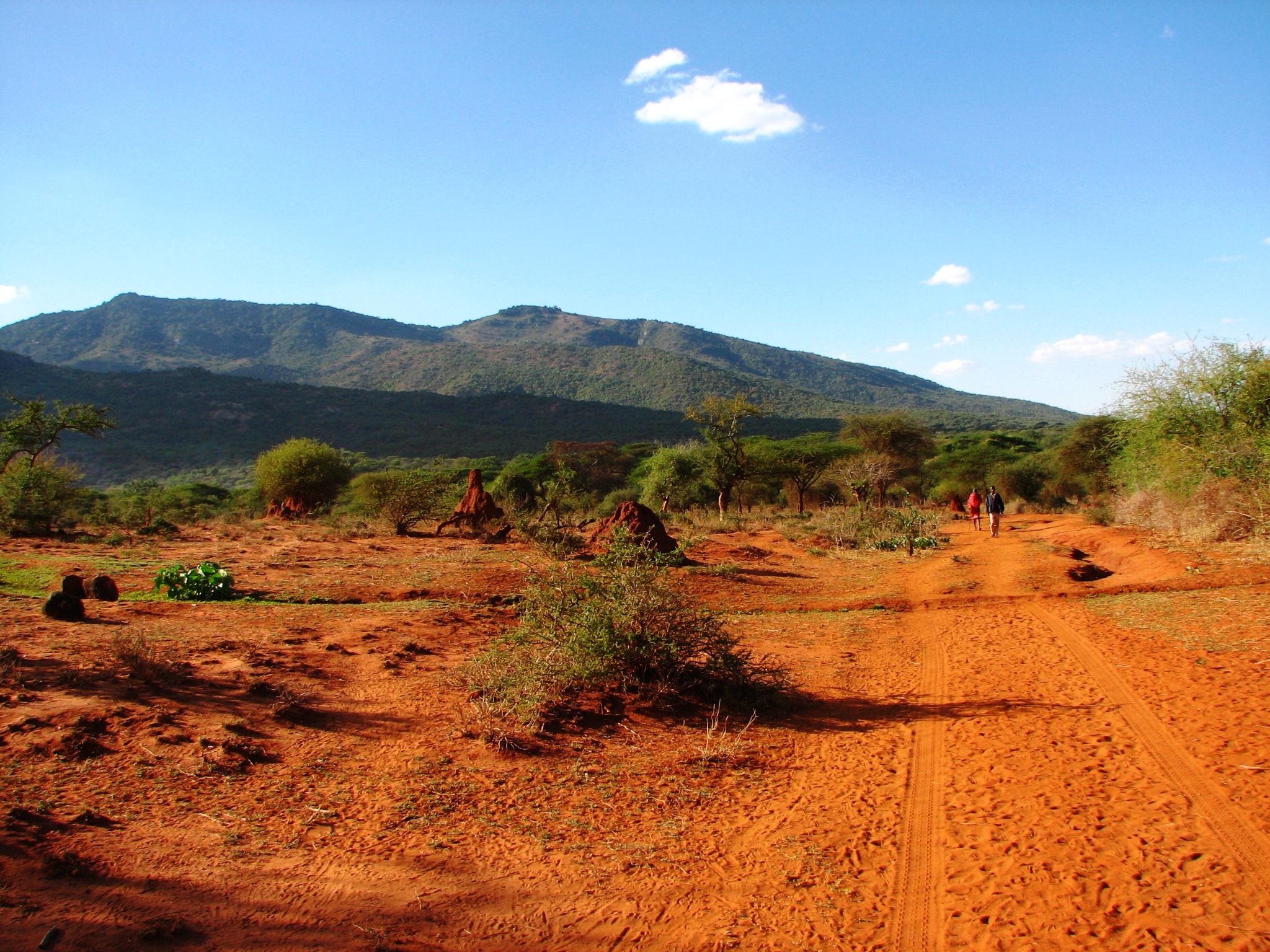 Hiking Namanga Hill