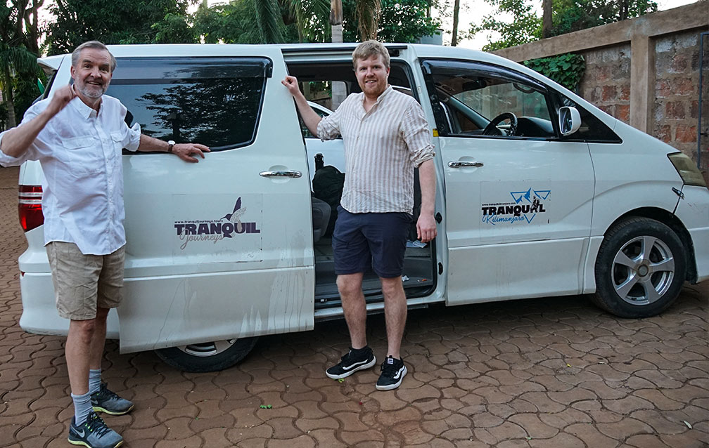 airport-pickup Airport Pickup and transfers