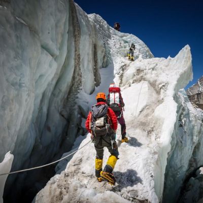 Comparing Everest’s Khumbu Icefall, K2’s Bottleneck, and Kilimanjaro’s Barranco Wall