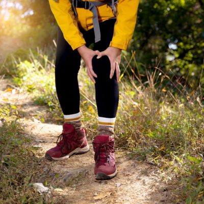 Is it possible to climb Mt. Kilimanjaro with bad knees?