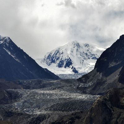 The melting glaciers of the Himalayas mountain ranges wrecking havoc in accelerating Pakistan floods