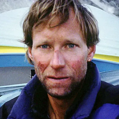 How brave Neal Beidleman made decisions to save lives on Everest