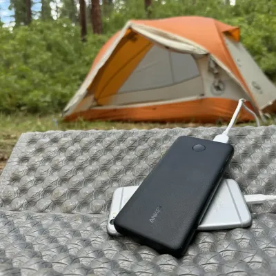 Is there electricity on Kilimanjaro, and which power bank is suitable?