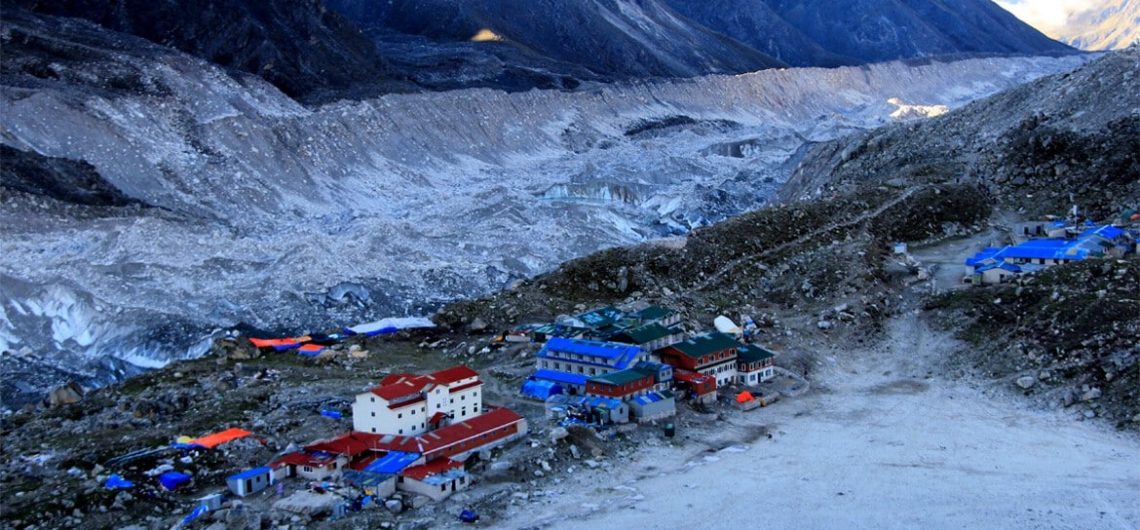 Everest accommodation