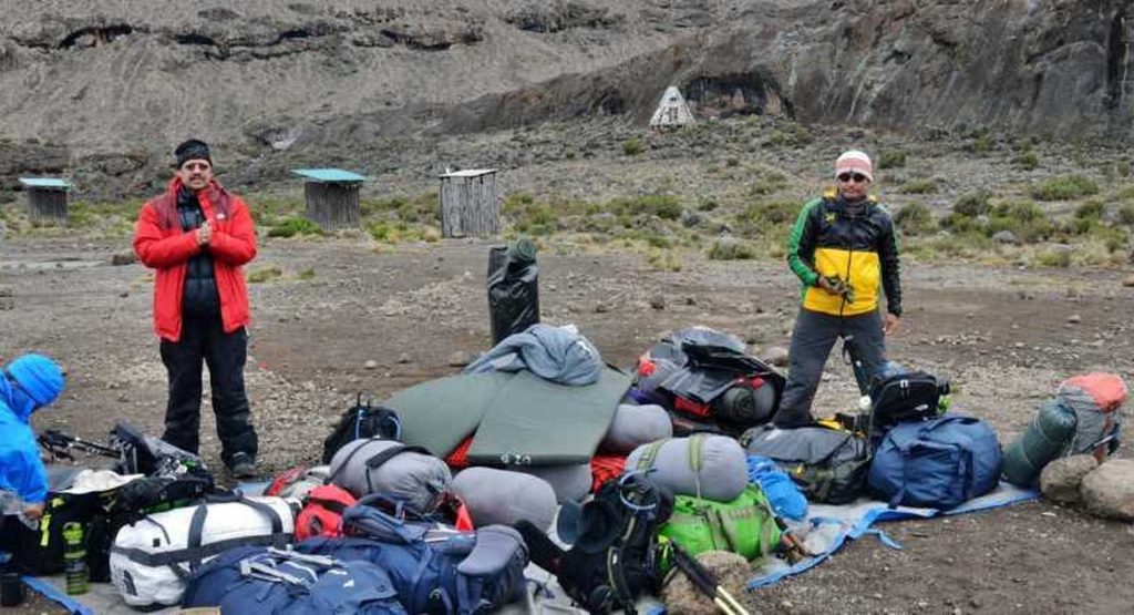 What is the duffel bag to choose for climbing Kilimanjaro?