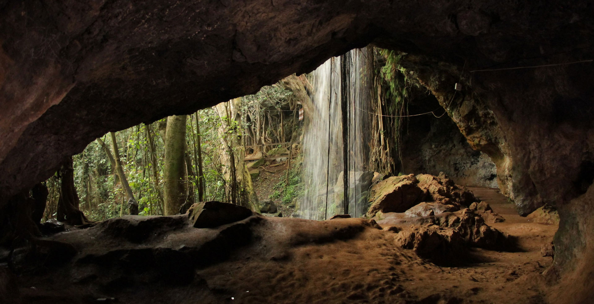 Mau Mau Caves, Mt Kenya Hike