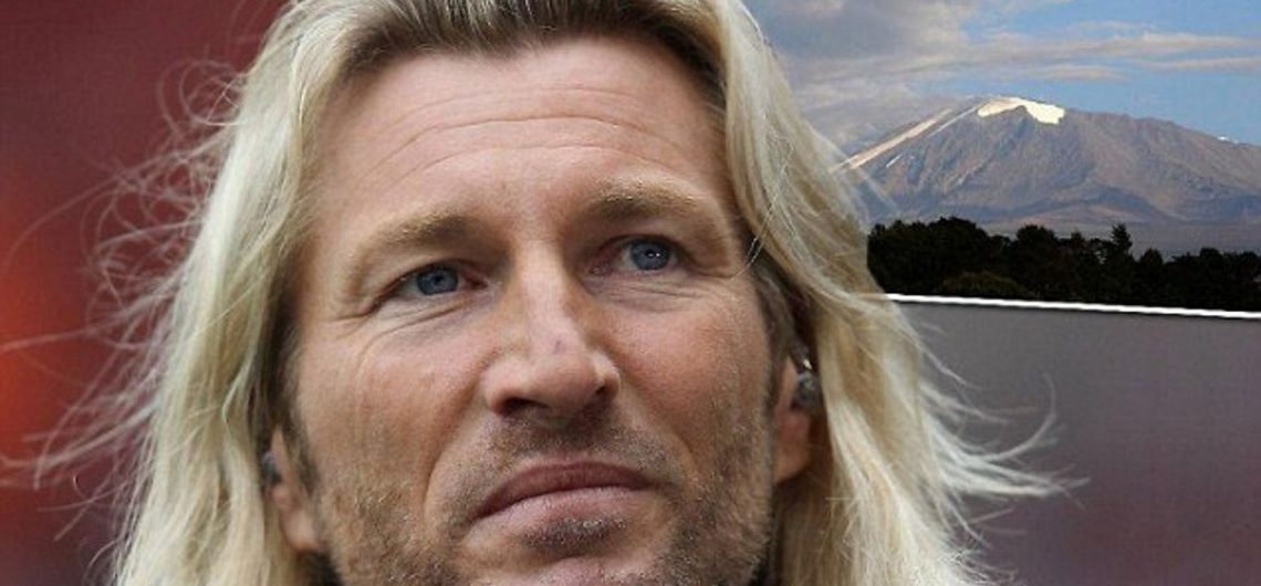 Robbie savage Kilimanjaro