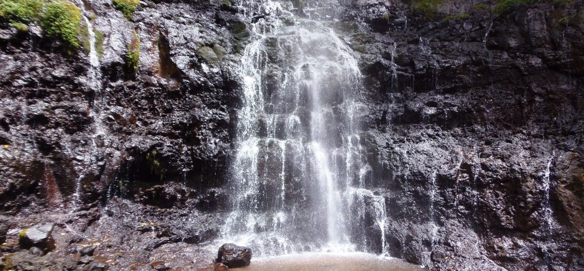 Kwa Mambori waterfalls