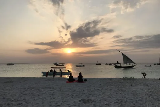 18 Days Mount Kilimanjaro Lemosho Route Trek, Safari & Zanzibar Beach